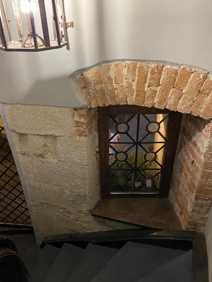 Центер Квартира На Вулиці Лесі Українки 19 Lemberg Exterior foto